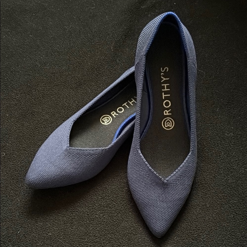 Rothy’s Pointed Flat RETIRED Cobalt Blue Size 9